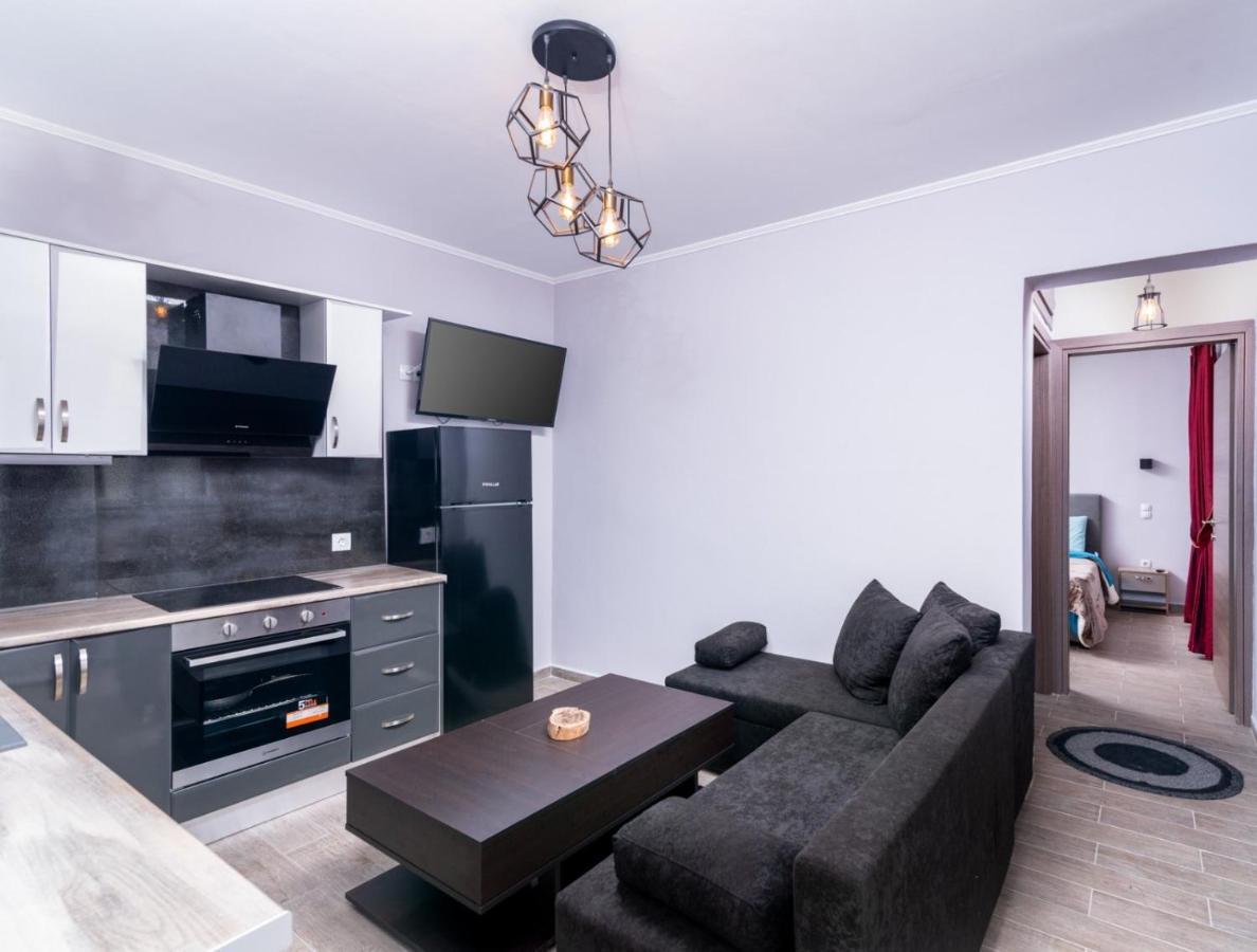 Alexandros Home Agioi Deka  Luaran gambar
